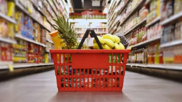 5 tips to start saving money on groceries as a student