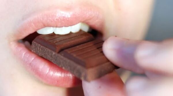 7 reasons why chocolate is good for you