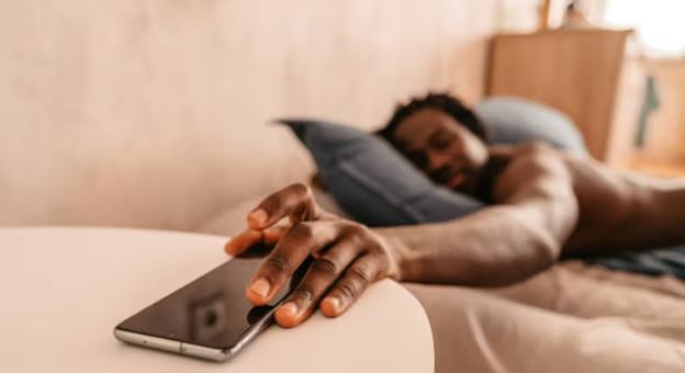 Stop using your phone as an alarm clock, here’s why