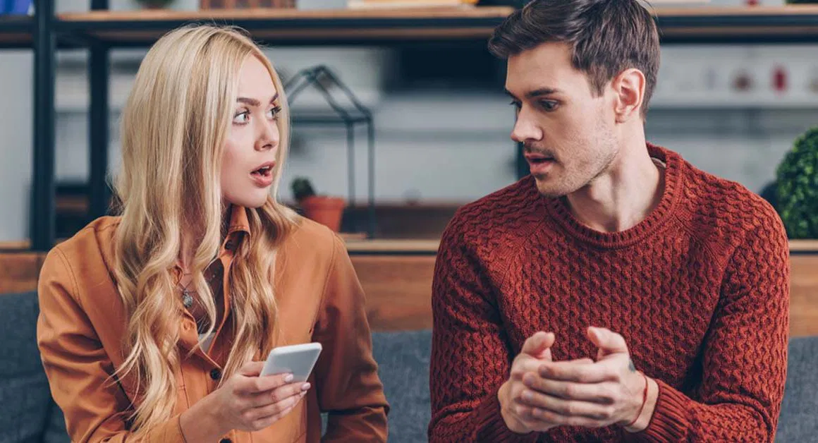 7 Reasons Why Your Man Might Still Be in Contact with His Ex