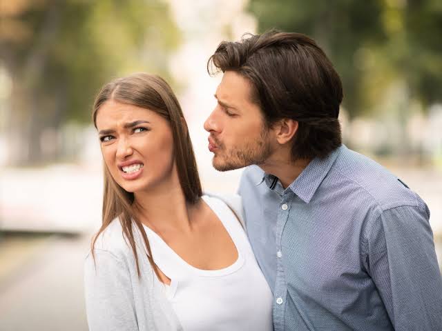 7 Signs Of A Disrespectful Man You Should Never Tolerate