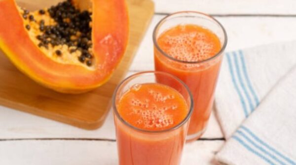 Reasons to drink papaya lemon juice daily