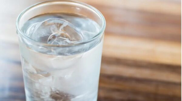 Why drinking cold water after a meal could be harmful