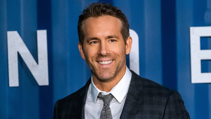 Ryan Reynolds working on Boy Band movie