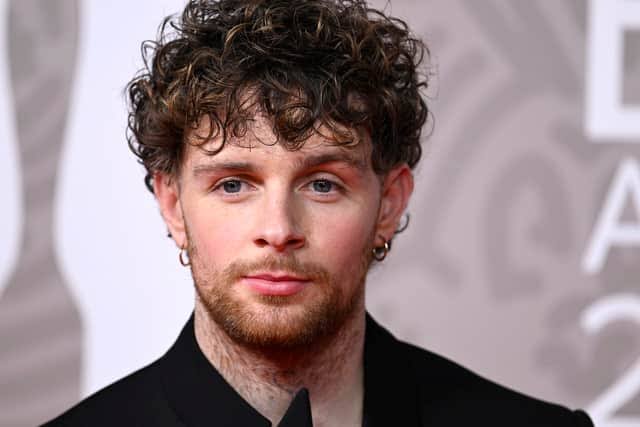 Tom Grennan on course for first UK Number 1 single with It Can’t Be Christmas